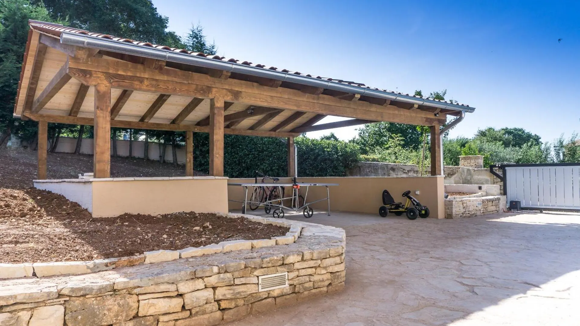 Villa Histria Relax For 8 People In Central Istria With Sea View And Children Playground Smoljanci
