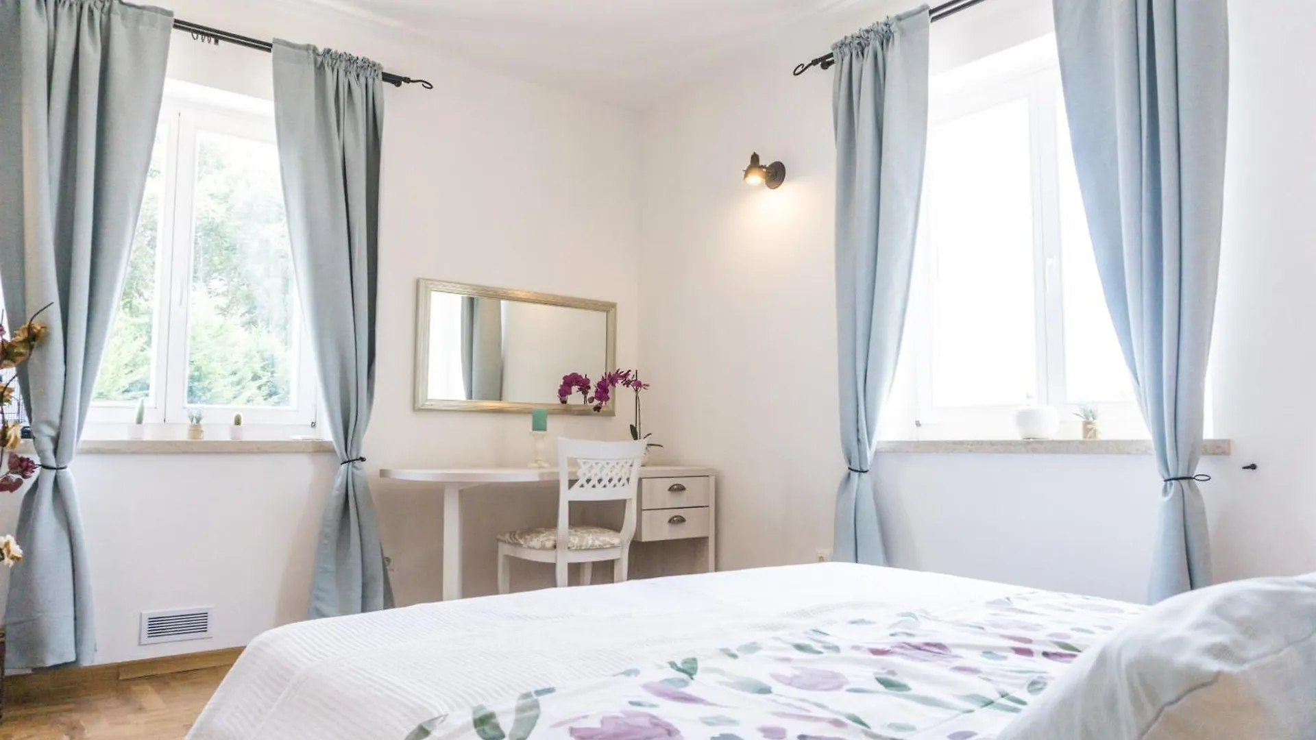 Villa Histria Relax For 8 People In Central Istria With Sea View And Children Playground Smoljanci 0*,  Croatia