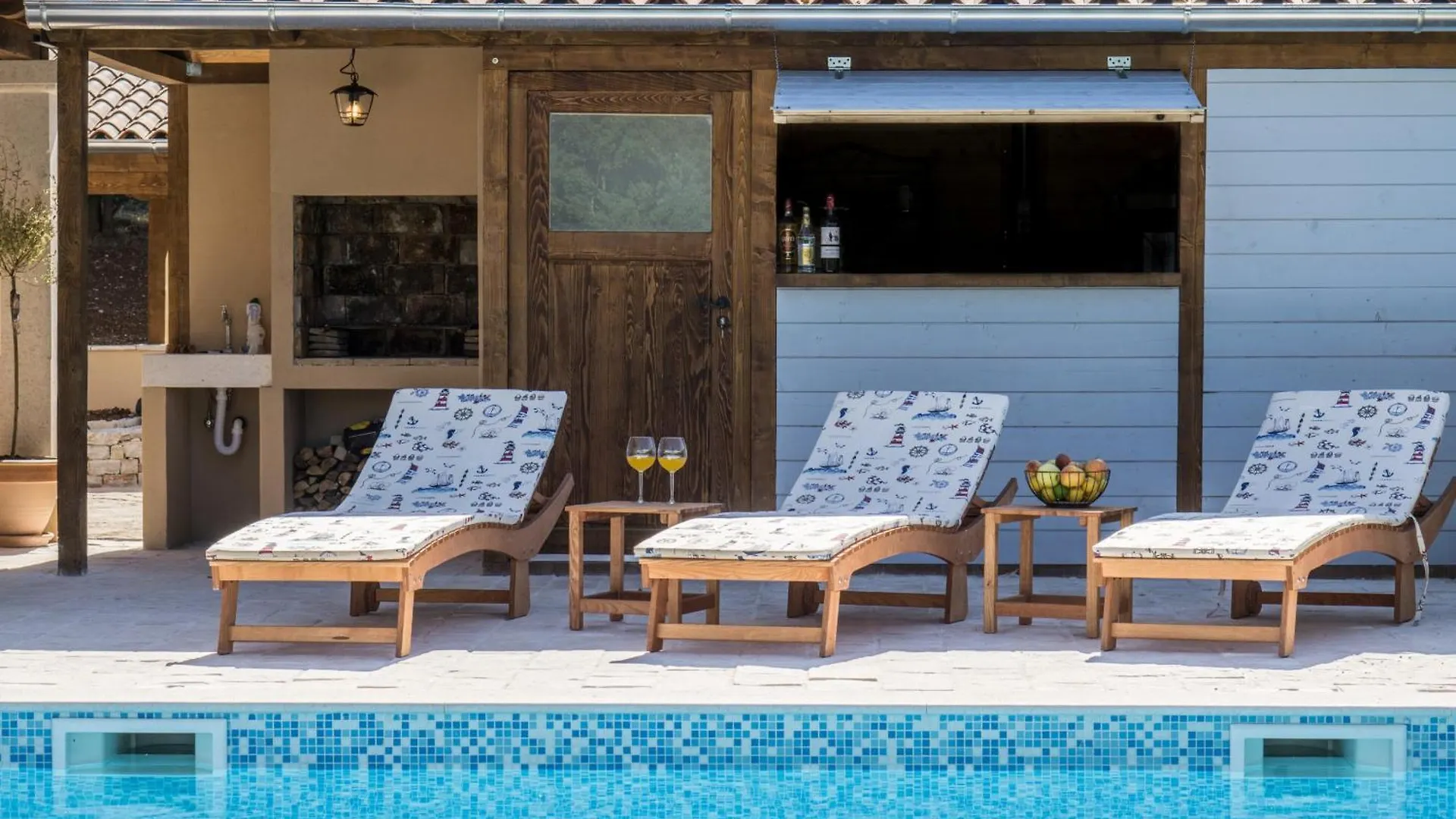 Villa Histria Relax For 8 People In Central Istria With Sea View And Children Playground Smoljanci